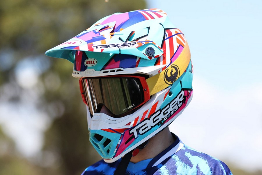 Guide To Finding the Right Size Helmet for a Dirt Bike